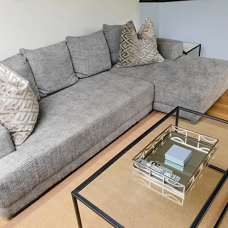 The Penthouse At Regent House Light And Airy Floor With Lift Access 1 Bedroom En-suite Luxury Ultra Location Apartment