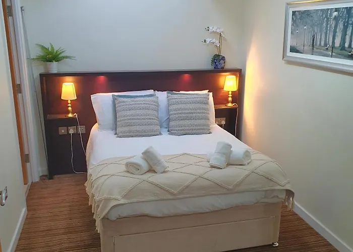 Apartment The Penthouse At Regent House Light And Airy Floor With Lift Access 1 Bedroom En-suite Luxury Ultra Location