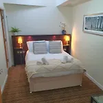 Apartment The Penthouse At Regent House Light And Airy Floor With Lift Access 1 Bedroom En-suite Luxury Ultra Location