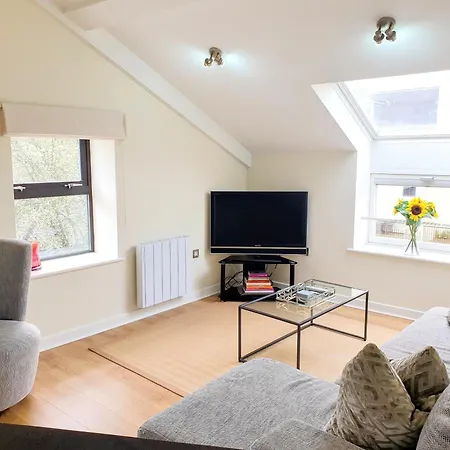 The Penthouse At Regent House Light And Airy Floor With Lift Access 1 Bedroom En-suite Luxury Ultra Location Apartmán Harrogate